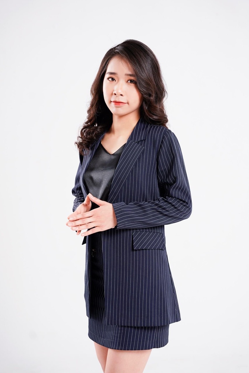 Hồng Thủy – Người Phụ Nữ Truyền Cảm Hứng Trên Hành Trình Thành Công, Hạnh Phúc và Giàu Có